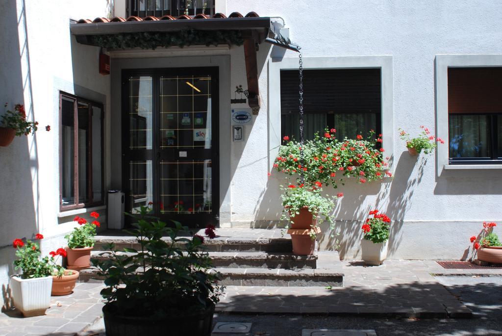 Albergo Alla Valle Di Banne Триест Екстериор снимка