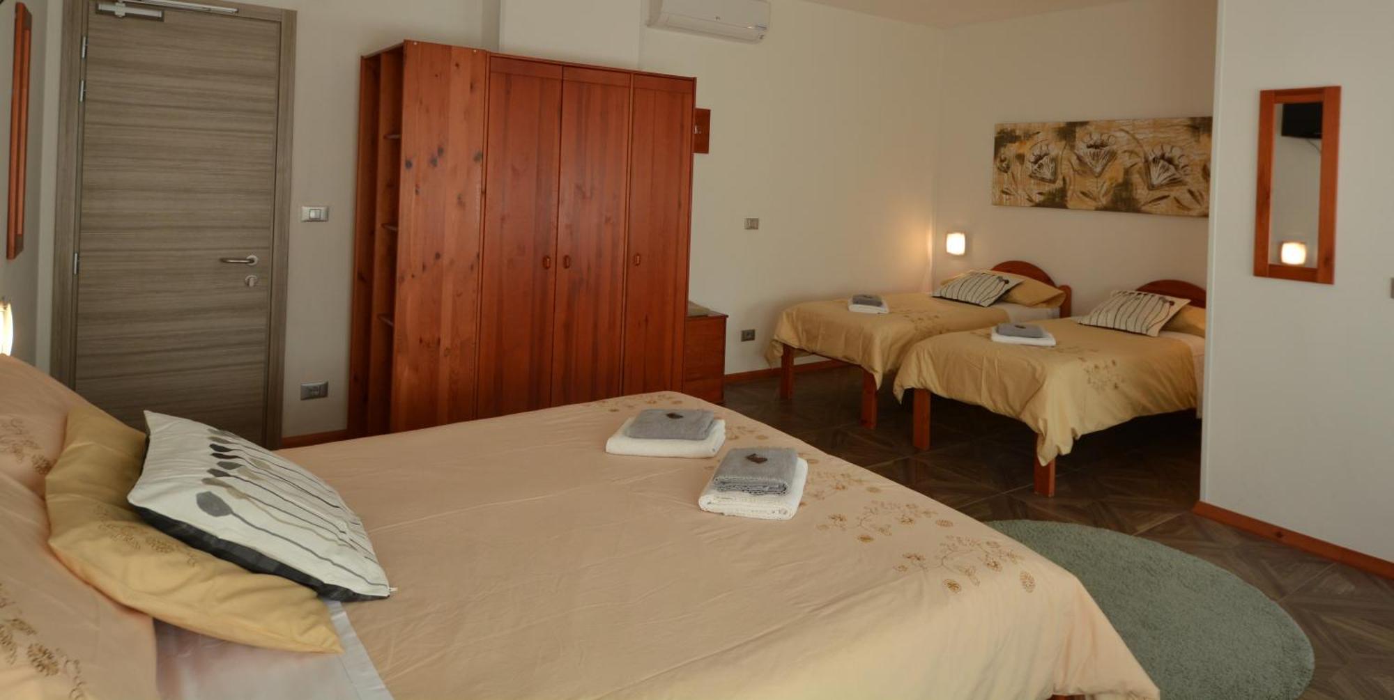 Albergo Alla Valle Di Banne Триест Екстериор снимка