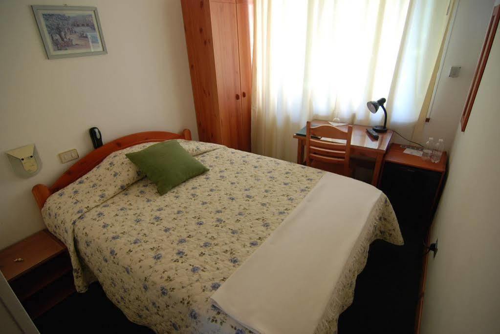 Albergo Alla Valle Di Banne Триест Екстериор снимка