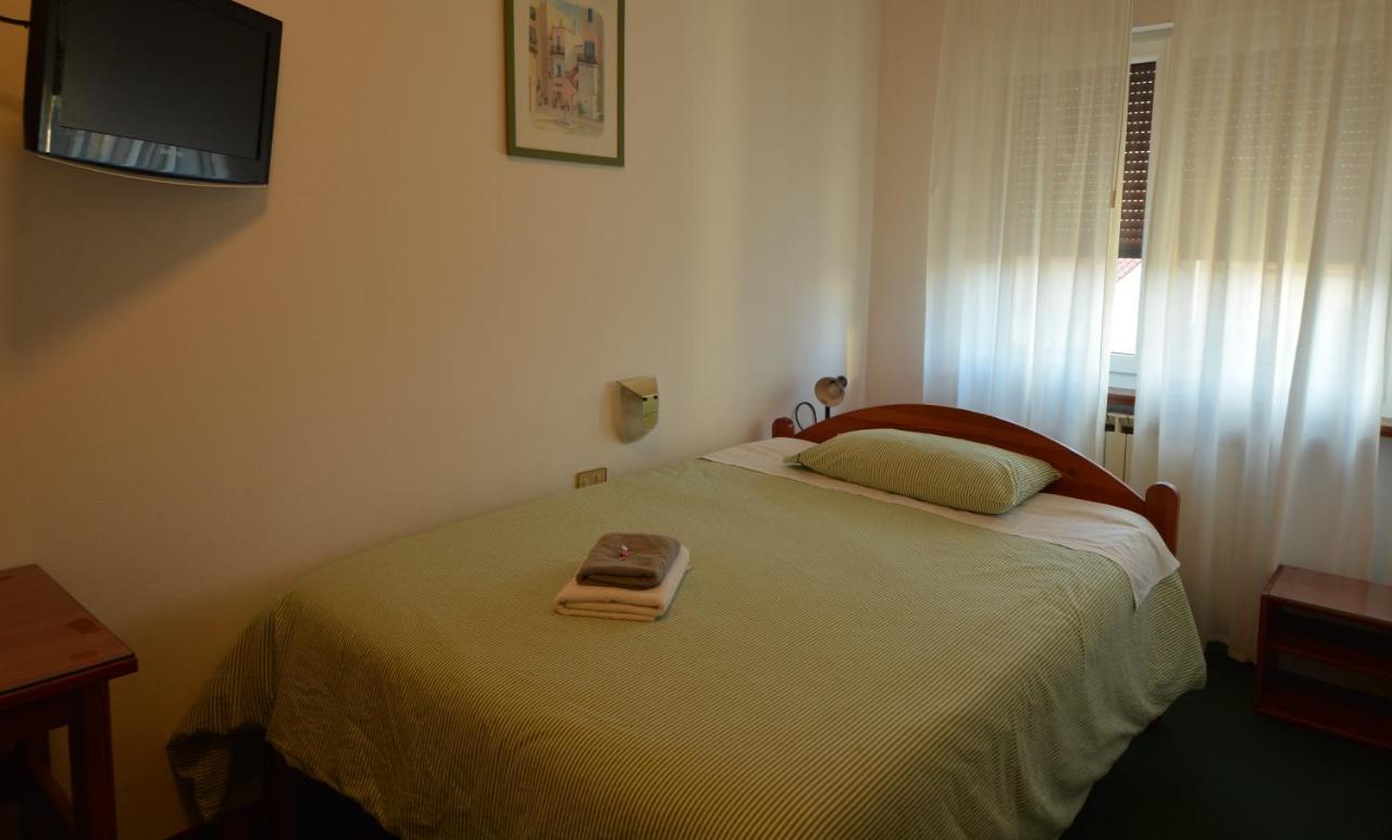 Albergo Alla Valle Di Banne Триест Екстериор снимка