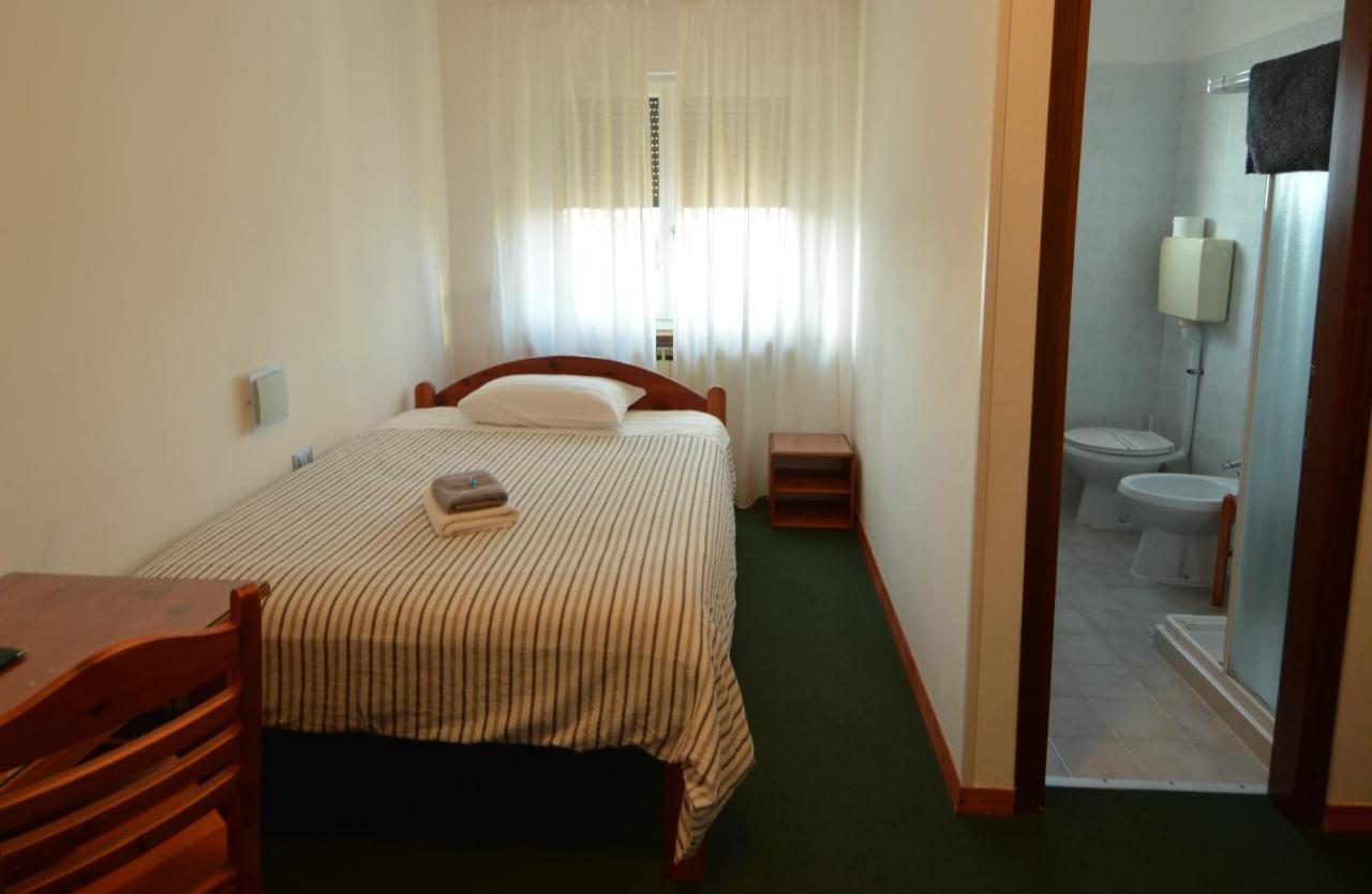 Albergo Alla Valle Di Banne Триест Екстериор снимка